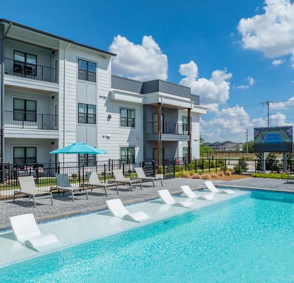 Apartments in Seguin, TX | The Virginia